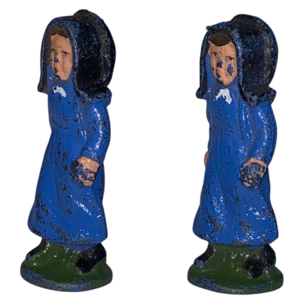 Vintage 1997 John Wright Cast Iron Amish Girls Figurines Standing Pair Blue